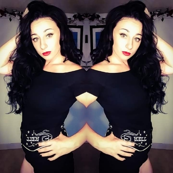 Meet your Posher, Bella - Picture 3 of 16